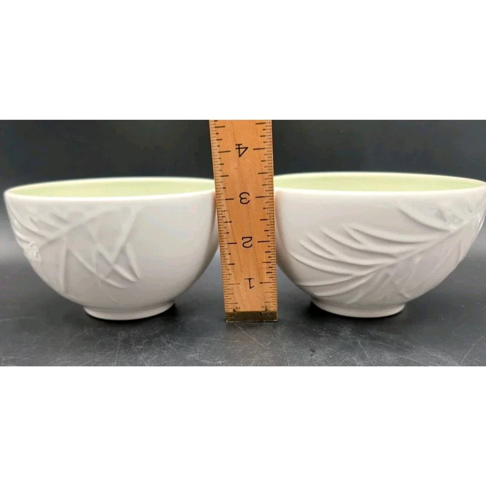 Vintage Pfaltzgraff Aspen White Ceramic Soup Cereal Bowls Embossed Leaf Set Of 2